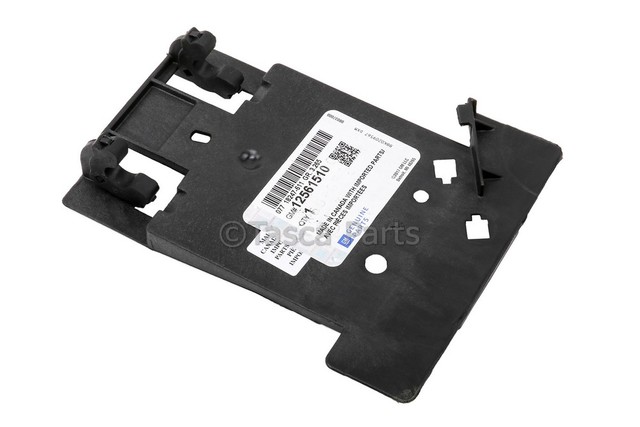 12561510 - Engine: Retainer for GM Image