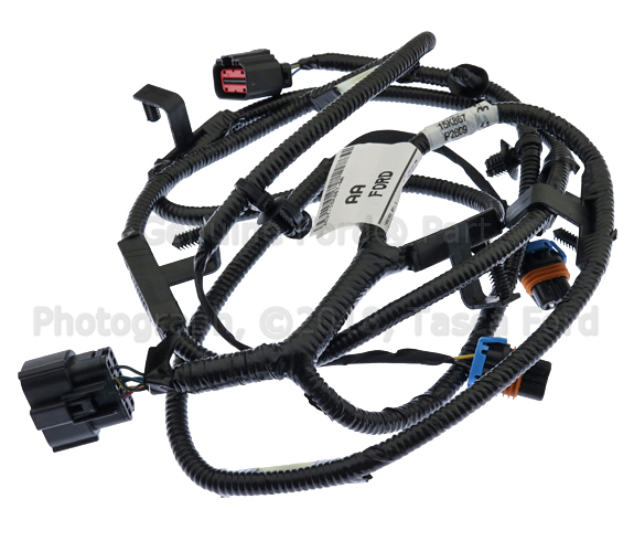 HC3Z15K867A - : Wire Harness for Ford: F-250 Super Duty, F-350 Super Duty, F-450 Super Duty Image