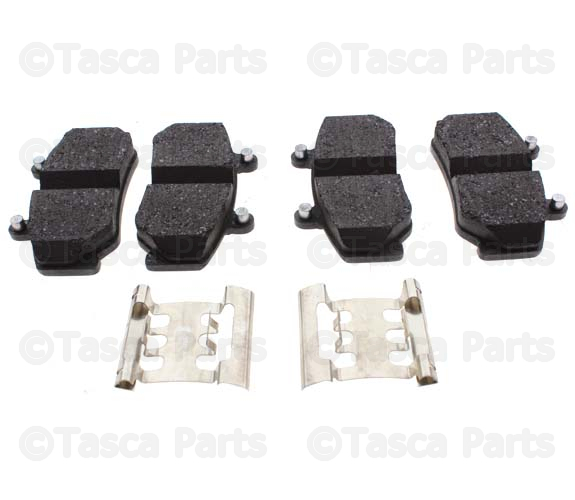 31261181 - Brakes: Front Pads for Volvo: 740, 760, 780 Image