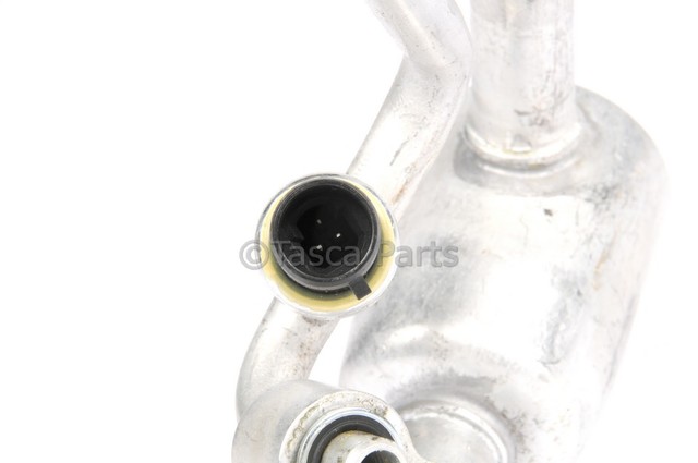 92265956 - HVAC: Pressure Hose for GM Image