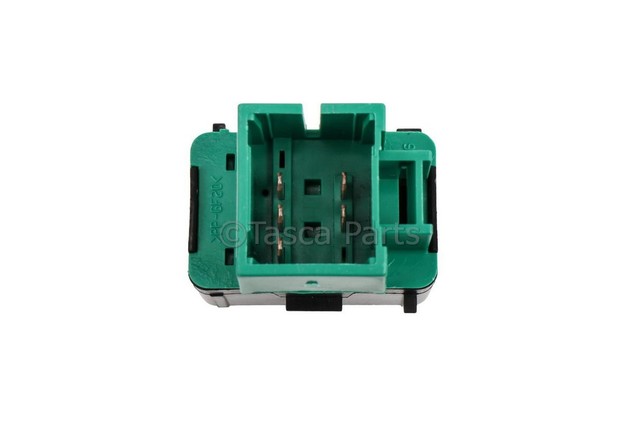 15867074 - Body: Lock Switch for GM Image