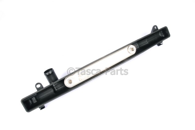 89022555 - Cooling System: Tank for Buick: Rainier | Chevrolet: Trailblazer, Trailblazer EXT | GMC: Envoy, Envoy XL, Envoy XUV Image