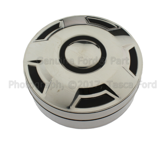 E5TZ1130D - Suspension: Wheel Cover for Ford: F-150, F-250, F-250 HD, F-350, F-Super Duty Image