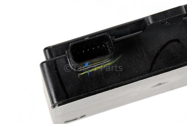 20823460 - Body: Side Object Sensing Alert Module for GM Image