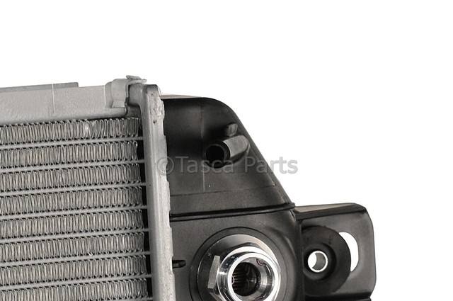 89018318 - Cooling System: Radiator for GM Image