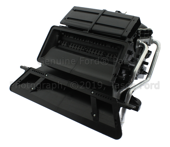 CK4Z18A484D - : Evaporator Case for Ford: Transit-150, Transit-250, Transit-350, Transit-350 HD Image