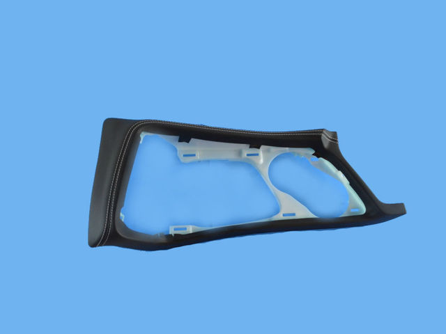 5LE51YSAAB - Interior Trim: Floor Console Panel for Mopar Image