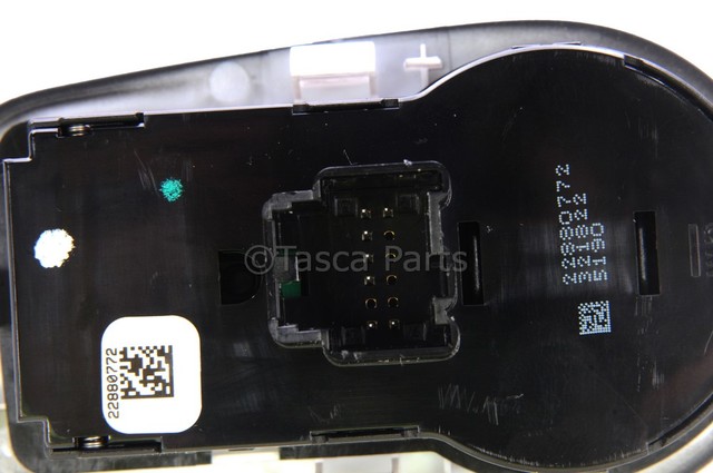 22880772 - Body: Headlamp Switch for GM Image