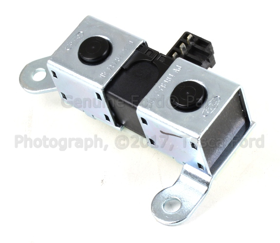 6L3Z7G484A - Transmission: Automatic Transmission Control Solenoid for Ford: Crown Victoria, E-150, E-150 Club Wagon, E-150 Econoline, E-150 Econoline Club Wagon, E-250, E-250 Econoline, E-350 Super Duty, Expedition, Explorer, F-150, F-150 Heritage, F-250, Mustang | Lincoln: Mark LT, Mark VIII, Navigator, Town Car | Mercury: Grand Marquis, Marauder, Mountaineer Image