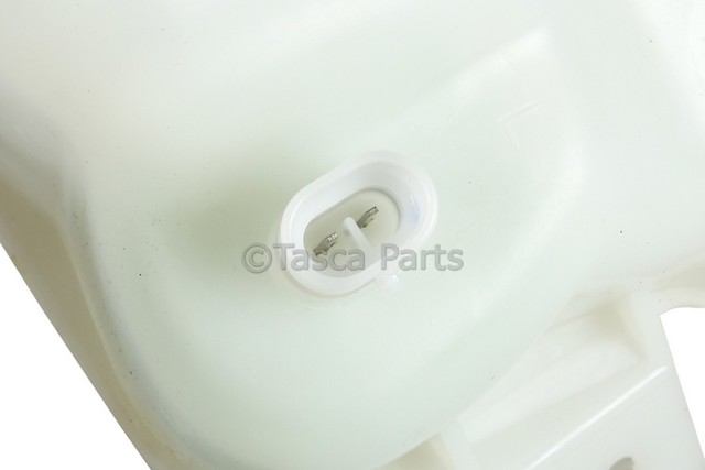 21030881 - Cooling System: Reservoir for Saturn: SC, SC1, SC2, SL, SL1, SL2, SW1, SW2 Image