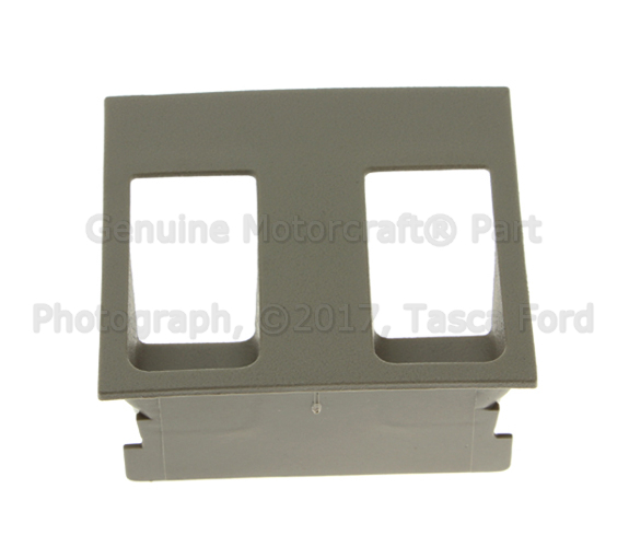 AE9Z19K357BA - Body: Cover for Ford: Expedition, Focus, Taurus | Lincoln: MKT Image