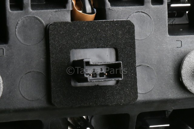 22753139 - Body: Molding Assembly for GM Image