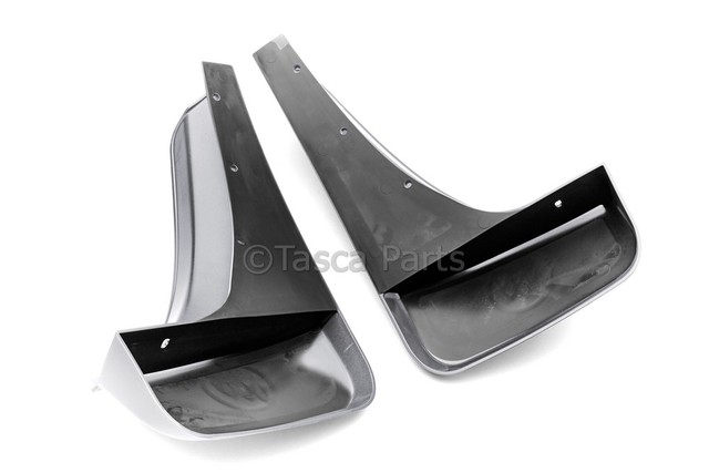 22935687 - : Mud Guard for GM Image