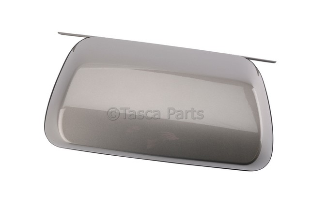 19172861 - : Trailer Hitch Receiver Cover for Chevrolet: Suburban 1500, Suburban 2500, Tahoe | GMC: Yukon, Yukon XL 1500, Yukon XL 2500 Image