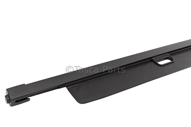 15244021 - Interior: Cargo Security Shade -  Ebony (19i) for GM Image