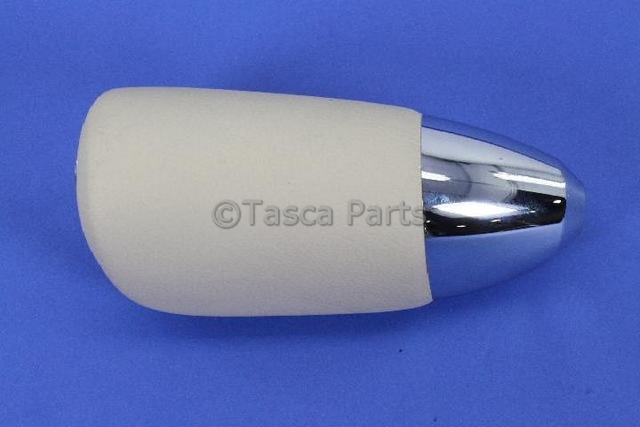 1CP321X1AB - : GEARSHIFT KNOB for Mopar Image