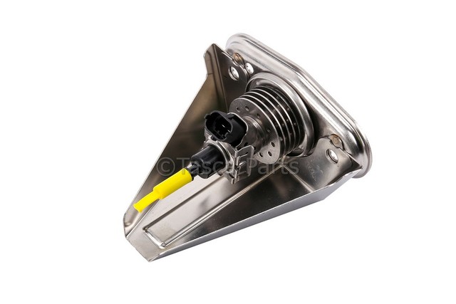 12647372 - : Diesel Emissions Reduction Fluid (DEF) Injector for Chevrolet: Express 2500, Express 3500, Silverado 2500 HD, Silverado 3500 HD | GMC: Savana 2500, Savana 3500, Sierra 2500 HD, Sierra 3500 HD Image