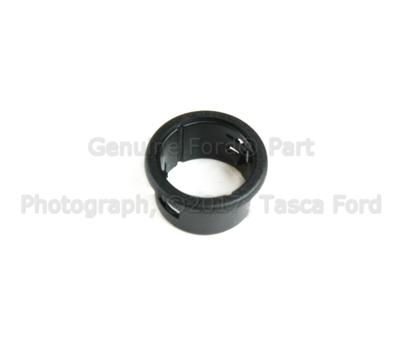 1L2Z15K040AA - Body: Socket Ring for Ford: E-150, E-250, E-350 Super Duty, Escape, Expedition, F-150, F-250 Super Duty, F-350 Super Duty, F-450 Super Duty, Freestar | Lincoln: Mark LT, Navigator | Mercury: Grand Marquis, Marauder, Mariner, Monterey Image