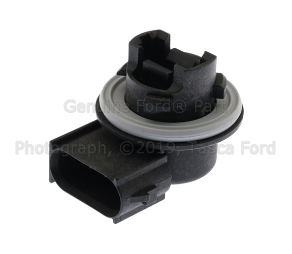 8C2Z13411A - Electrical: Signal Bulb Socket for Ford: E-150, E-250, E-350 Super Duty, E-450 Super Duty Image