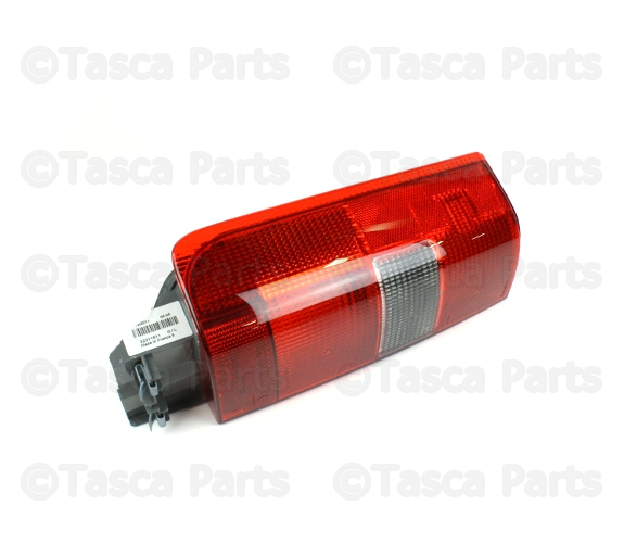 3512429 - Electrical: Lens &amp; Housing for Volvo Image