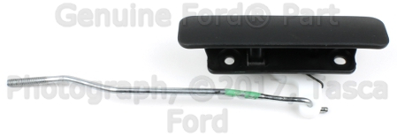 8C2Z1522405AD - Body: Handle, Outside for Ford: E-150, E-150 Club Wagon, E-150 Econoline, E-150 Econoline Club Wagon, E-250, E-250 Econoline, E-350 Club Wagon, E-350 Econoline, E-350 Econoline Club Wagon, E-350 Super Duty, E-450 Econoline Super Duty, E-450 Super Duty, Econoline Super Duty Image