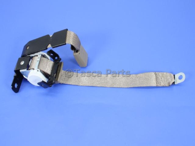 5KQ121K2AC - Restraints: Rear Center Shoulder Seat Belt for Dodge: Ram 1500, Ram 2500, Ram 3500 | Ram: 1500, 2500, 3500 Image