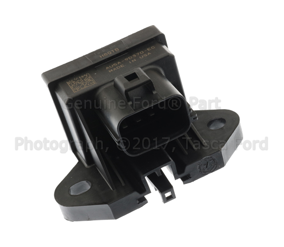 AU5Z9D370J - Electrical: Fuel Pump Relay for Ford: Edge, Expedition, Explorer, F-250 Super Duty, F-350 Super Duty, F-450 Super Duty, F-550 Super Duty, Police Interceptor Utility | Lincoln: MKX, Navigator Image