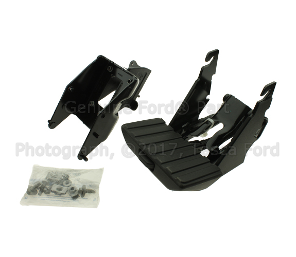 FL3Z1520040D - Exterior: Side Step, Retractable, 5.5 Bed for Ford: F-150 Image