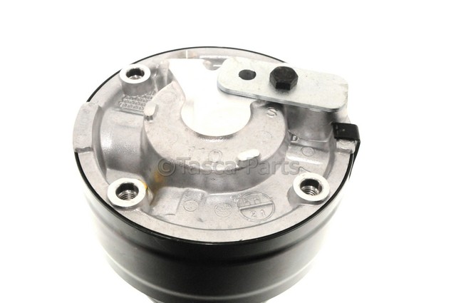 88964869 - HVAC: Compressor for Chevrolet: Camaro, Caprice, Corvette, G30, P30, S10, S10 Blazer | GMC: G3500, Jimmy S15, P3500, S15, Sonoma | Pontiac: Firebird Image