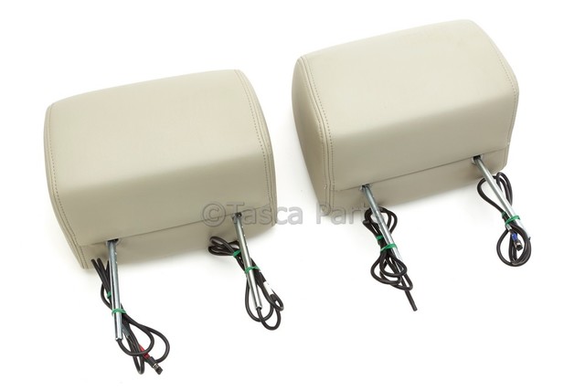 22840269 - Audio/Video: Dual System - Titanium (833, 836, 843) for Chevrolet: Avalanche, Silverado 1500, Silverado 1500 Classic, Silverado 1500 HD Classic, Silverado 2500 HD, Silverado 2500 HD Classic, Silverado 3500 Classic, Silverado 3500 HD, Suburban 1500, Suburban 2500, Tahoe | GMC: Sierra 1500, Sierra 1500 Classic, Sierra 1500 HD Classic, Sierra 2500 HD, Sierra 2500 HD Classic, Sierra 3500 Classic, Sierra 3500 HD, Yukon, Yukon XL 1500, Yukon XL 2500 Image