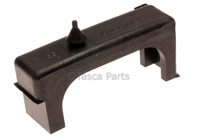 10100126 - Cooling System: Upper Mount Insulator for Buick: Century, Skylark | Chevrolet: Celebrity, Chevette, Lumina APV | Oldsmobile: Cutlass Ciera, Cutlass Cruiser, Omega, Silhouette | Pontiac: 6000, Phoenix, Trans Sport Image