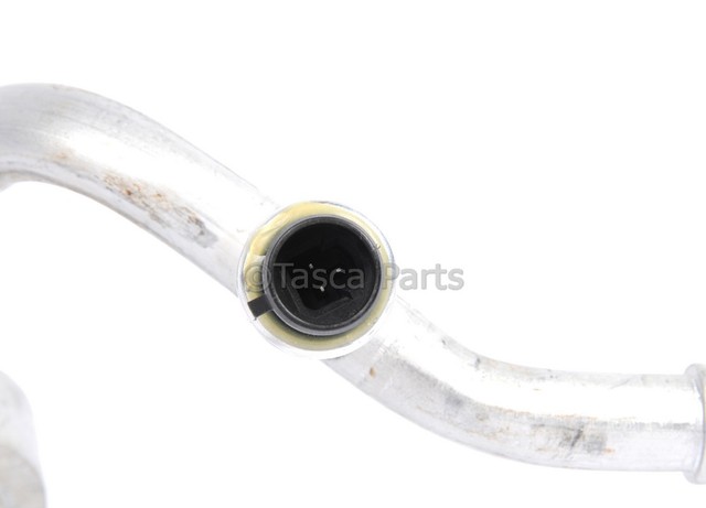 15263885 - HVAC: Hose &amp; Tube Assembly for Chevrolet: SSR Image