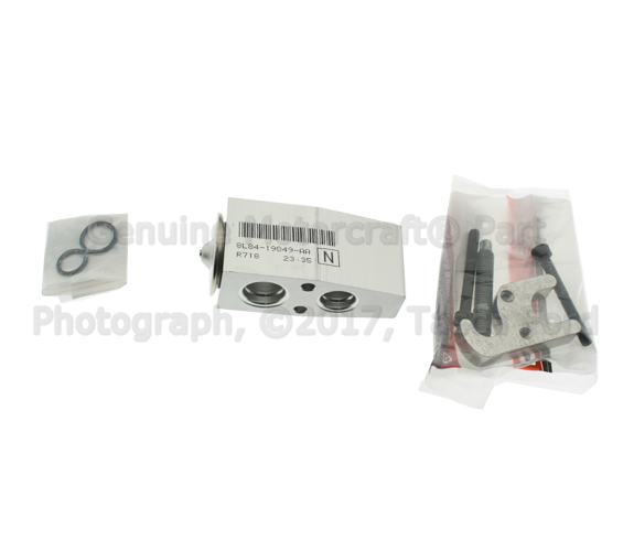 AL8Z19849A - HVAC: Expansion Valve for Ford: Escape | Mercury: Mariner Image