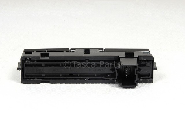 13328551 - Body: Hazard Switch for GM Image