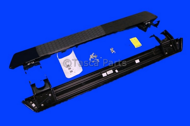 82211698AE - Exterior Accessories: Running Board Kit Cab for Dodge: Ram 1500, Ram 2500, Ram 3500 | Ram: 1500, 1500 Classic, 2500, 3500 Image