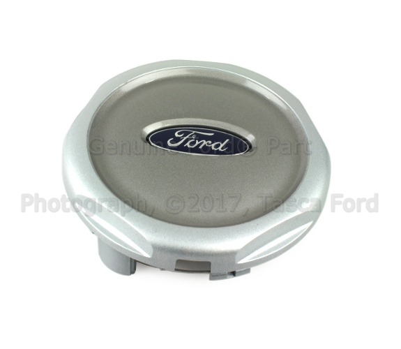 1L5Z1130AA - Suspension: Wheel Cap for Ford: Explorer Sport, Explorer Sport Trac Image