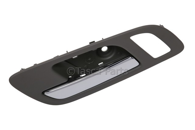 Front Right Interior Door Handle For Chevy/GMC Trucks & SUVs - Cashmere & Chrome Finish