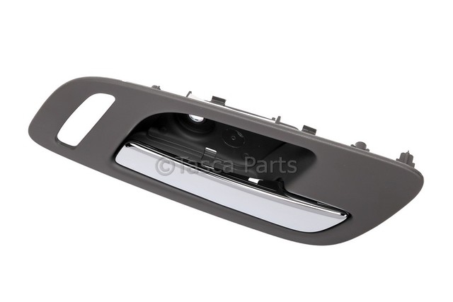 22855622 - Body: Handle, Inside for Chevrolet: Avalanche, Silverado 1500, Silverado 2500 HD, Silverado 3500 HD, Suburban 1500, Suburban 2500, Tahoe | GMC: Sierra 1500, Sierra 2500 HD, Sierra 3500 HD, Yukon, Yukon XL 1500, Yukon XL 2500 Image