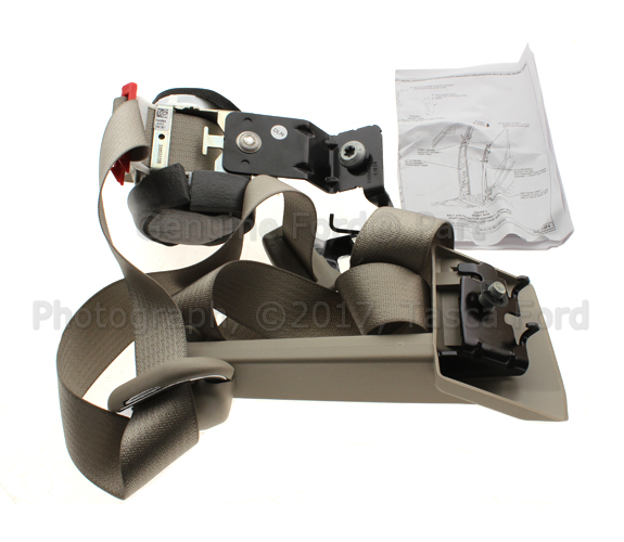 9L1Z40611B68BC - Body: Lap &amp; Shoulder Belt for Ford: Expedition | Lincoln: Navigator Image