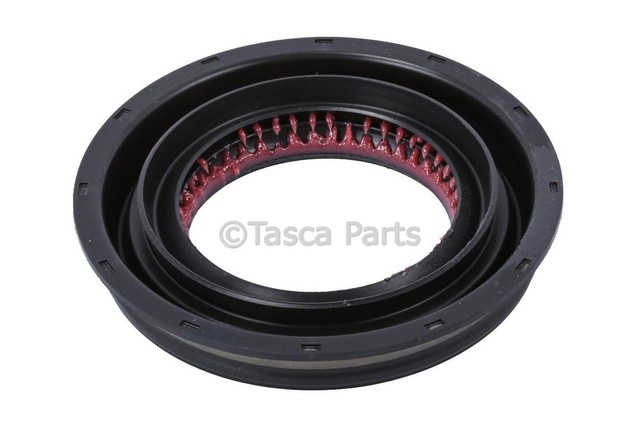 23243766 - Suspension: Axle Seal for Chevrolet: Silverado 1500, Silverado 1500 LTD | GMC: Sierra 1500, Sierra 1500 Limited Image