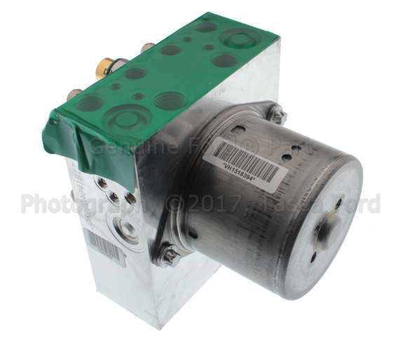 DC3Z2C215A - Electrical: Control Valve for Ford Image