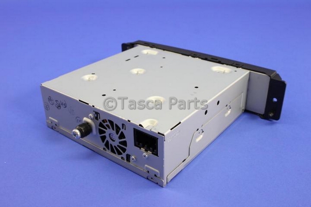 68242291AB - : Blu-Ray DVD Player for Chrysler: Town &amp; Country | Dodge: Grand Caravan | Ram: C/V Image