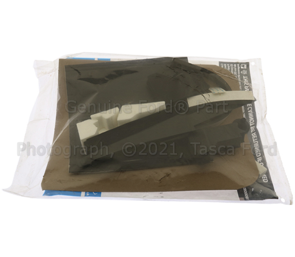 Seal FL3Z-16308-P | TascaParts.com