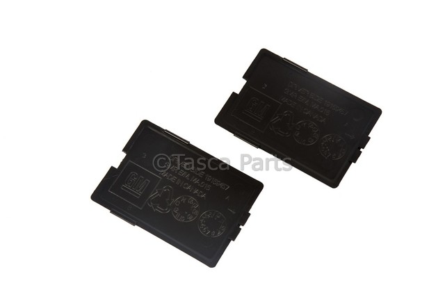 19159457 - Body: Side Cover Cap for Chevrolet: Silverado 1500, Silverado 2500 HD, Silverado 3500 HD | GMC: Sierra 1500, Sierra 2500 HD, Sierra 3500 HD Image