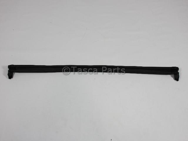 55397454AN - : Windshield Header Weatherstrip for Jeep: Wrangler, Wrangler JK Image
