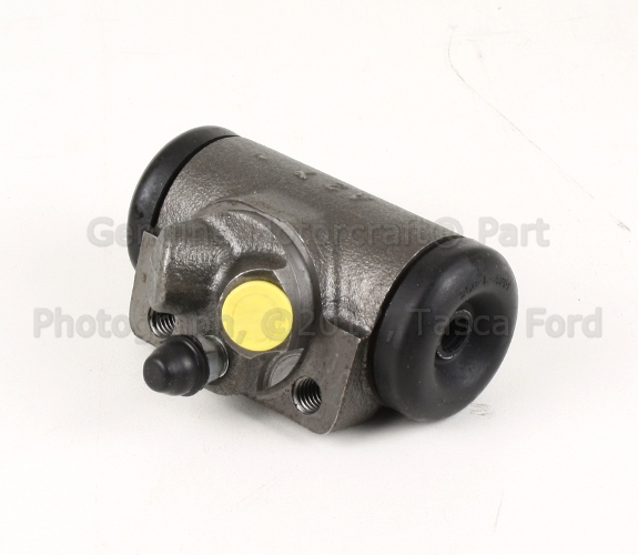1C2Z2261KA - : Wheel Cylinder for Ford: E-250 Econoline, E-350 Econoline, E-350 Econoline Club Wagon, E-350 Super Duty, F-250, F-250 HD, F-350, F-Super Duty Image