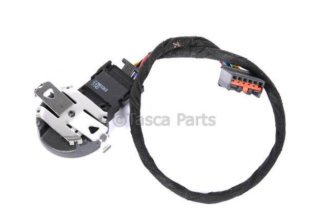 39005090 - Body: Temp Sensor for Buick: Enclave, Encore GX, Envision, LaCrosse, Regal, Regal Sportback, Regal TourX | Cadillac: ATS, CTS | Chevrolet: Blazer, Colorado, Equinox, Impala, Silverado 1500, Silverado 1500 LTD, Silverado 2500 HD, Silverado 3500 HD, Trailblazer | GMC: Canyon, Sierra 1500, Sierra 1500 Limited, Sierra 2500 HD, Sierra 3500 HD, Terrain Image