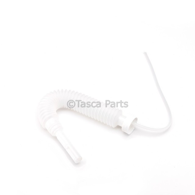 19286318 - : Diesel Exhaust Fluid (DEF) Nozzle - 1 gal for GM Image
