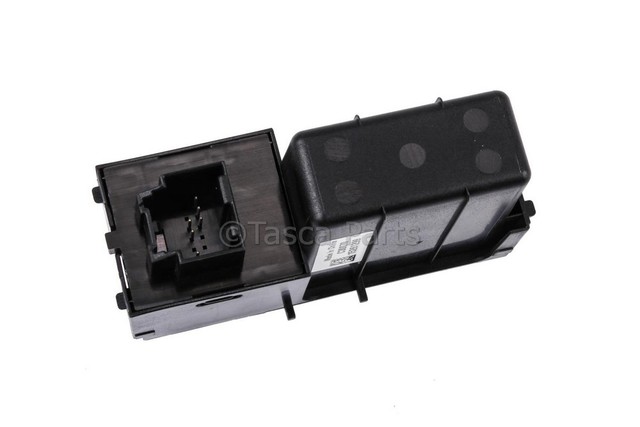 15261299 - Body: Combo Switch for Chevrolet: Silverado 1500, Silverado 2500 HD, Silverado 3500 HD | GMC: Sierra 1500, Sierra 2500 HD, Sierra 3500 HD Image