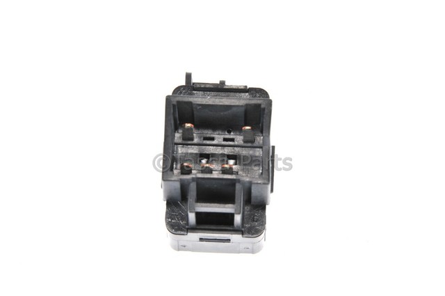 25949878 - Body: Window Switch for GM Image